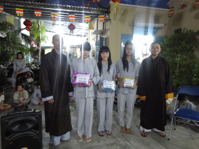 TP.HCM: Buổi Tất niên khóa tu Gieo Hạt Từ Tâm chùa Thiên Chánh