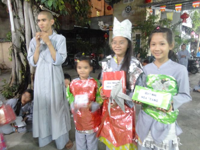 TP.HCM: Buổi Tất niên khóa tu Gieo Hạt Từ Tâm chùa Thiên Chánh