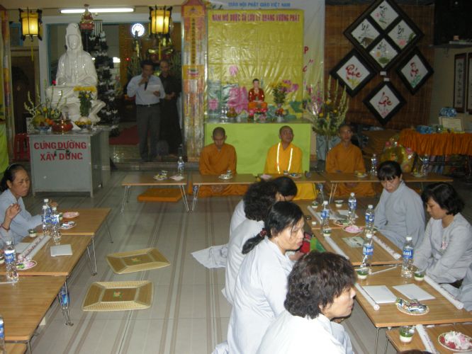 TP.HCM: Buổi tất niên đong đầy tình thương của lớp giáo lý chùa Thiên Chánh