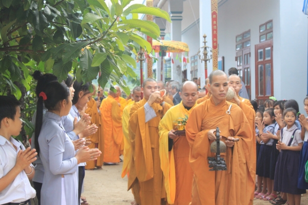 Khánh Hòa: Lễ Đặt đá Đại trùng tu chùa Hòa Tân (Cam Lâm)