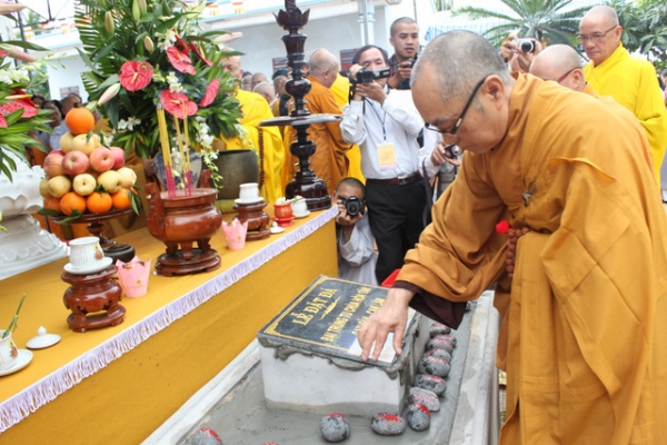 Khánh Hòa: Lễ Đặt đá Đại trùng tu chùa Hòa Tân (Cam Lâm)