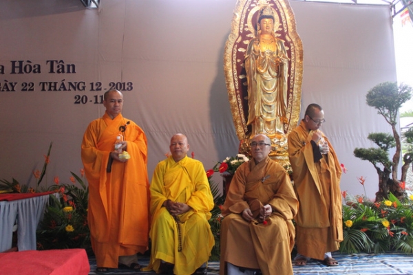 Khánh Hòa: Lễ Đặt đá Đại trùng tu chùa Hòa Tân (Cam Lâm)