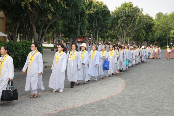 Khánh Hòa: Khóa Tu “Một Ngày Tịnh Lạc” tại Trúc Lâm Tịnh Viện  (Vinpearlland – Nha Trang)