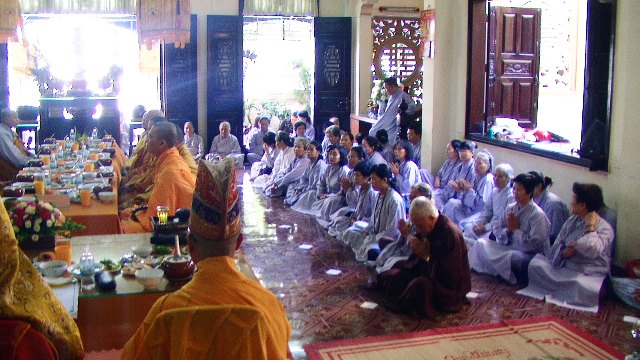 Khánh Hòa: Khóa tu Một ngày an lạc tại chùa Linh Thứu (Nha Trang)