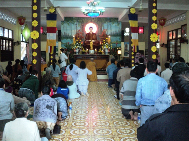 Khánh Hòa: Khóa tu Một Ngày An Lạc và Lễ quy y cho người khiếm thị