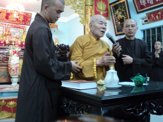 Khánh Hòa: Tông phong Tổ đình Nghĩa Phương đảnh lễ Tổ, họp mặt đầu Xuân