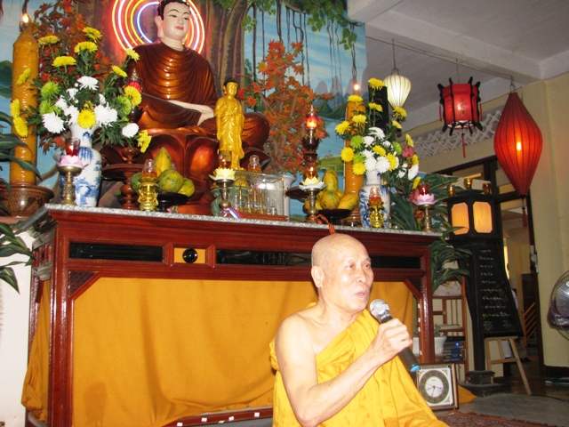 Khánh Hòa: Khóa tu Một Ngày An Lạc và Lễ quy y cho người khiếm thị