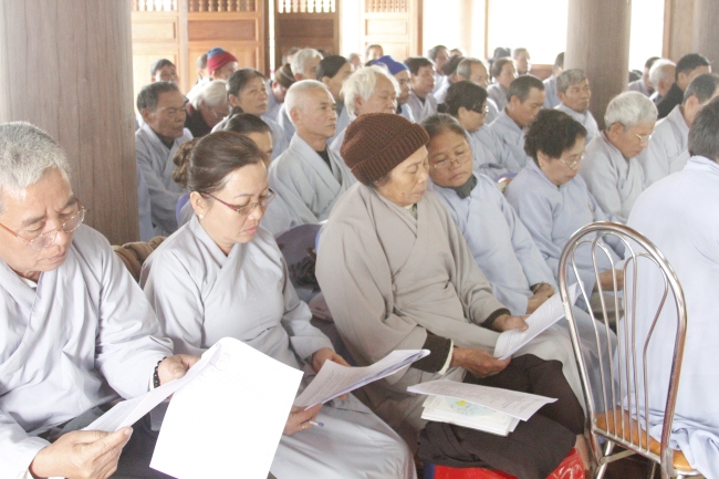 Phật giáo Hà Tĩnh tổ chức Hội nghị tổng kết công tác Phật sự năm 2013