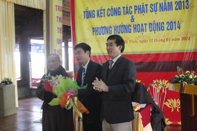 Phật giáo Hà Tĩnh tổ chức Hội nghị tổng kết công tác Phật sự năm 2013
