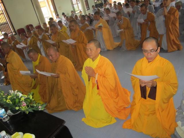 Phật giáo Ninh Hòa tổ chức lễ thành đạo