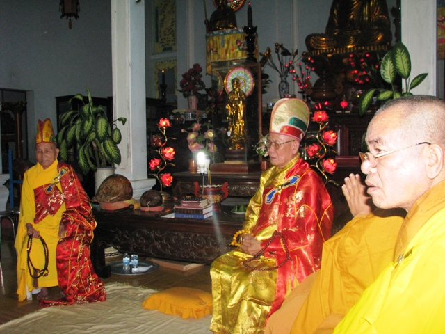 Khánh Hòa: Ấn tượng đêm hội hoa đăng chùa Thanh Hải