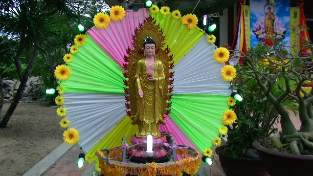 Khánh Hòa: Ấn tượng đêm hội hoa đăng chùa Thanh Hải