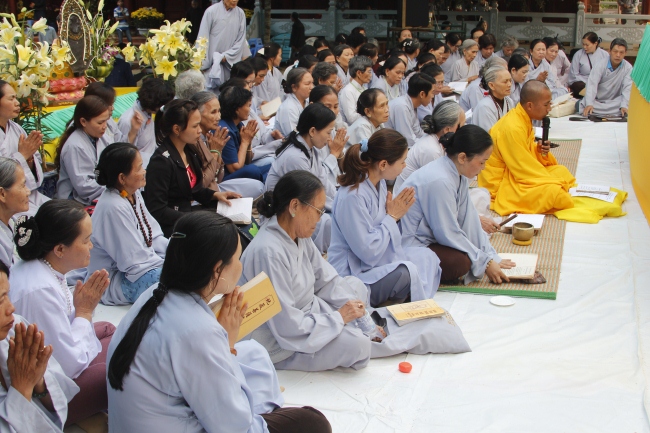 Tu viện Khánh Lâm Kon Tum lễ khai kinh Bạt độ cầu siêu,đúc đại hồng chung