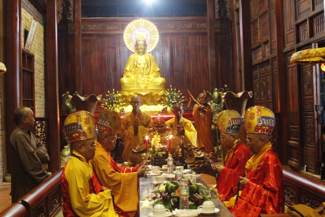 Tu viện Khánh Lâm Kon Tum lễ khai kinh Bạt độ cầu siêu,đúc đại hồng chung