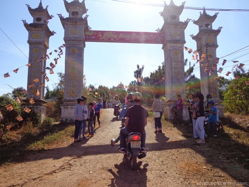 Hoa Khai mùa xuân trẩy hội