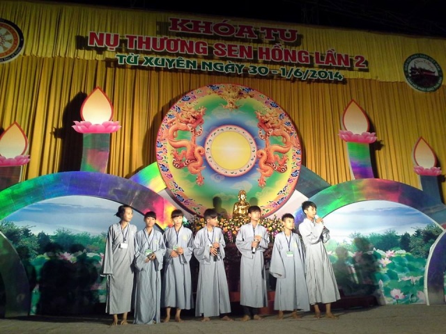 Thái Bình: Đêm văn nghệ khóa tu Nụ Thương Sen Hồng lần 2 tại chùa Từ Xuyên
