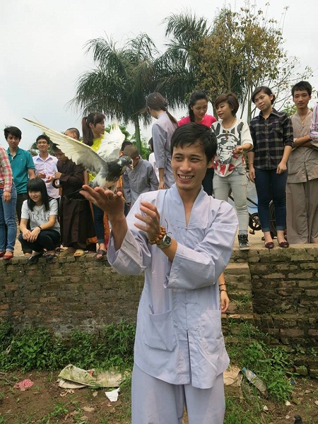 Hà Nội: CLB Niềm Tin Chánh Pháp tổ chức lễ phóng sinh