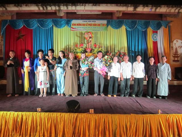 Thái Bình: Đại lễ Phật đản tại chùa Văn Môn