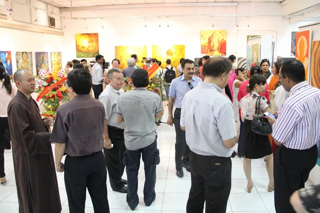 Hà Nội: Khai mạc triển lãm Mỹ thuật Ấn Độ “Đức Phật Đắc Đạo”