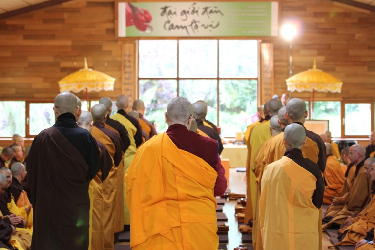 Làng Mai: Đại giới đàn Cam Lộ Vị hoàn mãn