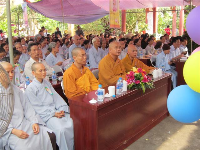 Thái Bình: Đại lễ Phật đản tại chùa Văn Môn