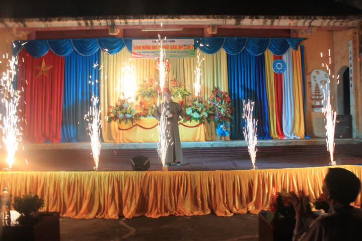 Thái Bình: Đại lễ Phật đản tại chùa Văn Môn