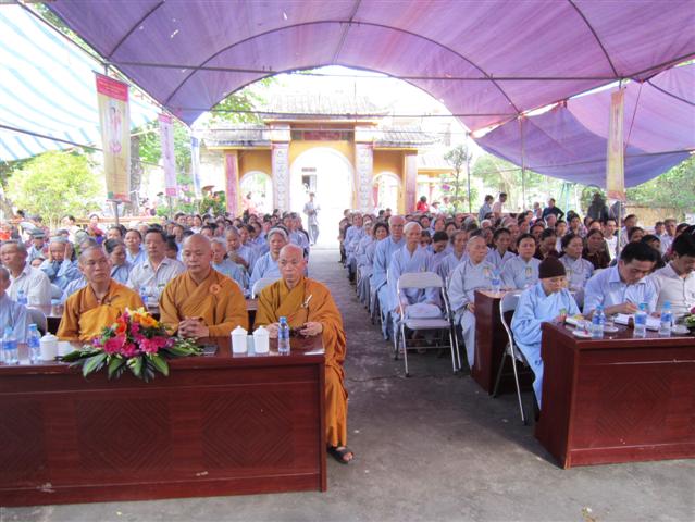Thái Bình: Đại lễ Phật đản tại chùa Văn Môn