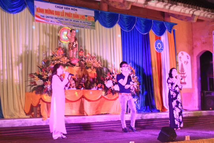 Thái Bình: Đại lễ Phật đản tại chùa Văn Môn