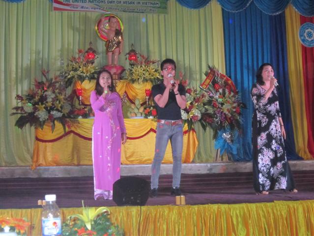 Thái Bình: Đại lễ Phật đản tại chùa Văn Môn