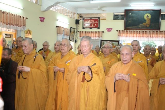 Chùm ảnh: Phụng tống Di ảnh ĐLHT. Thích Trí Tịnh thăm viếng trụ sở TƯ GHPGVN - Văn phòng BTS GHPGVN Tp. HCM