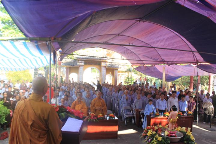 Thái Bình: Đại lễ Phật đản tại chùa Văn Môn