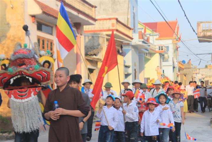 Thái Bình: Đại lễ Phật đản tại chùa Văn Môn