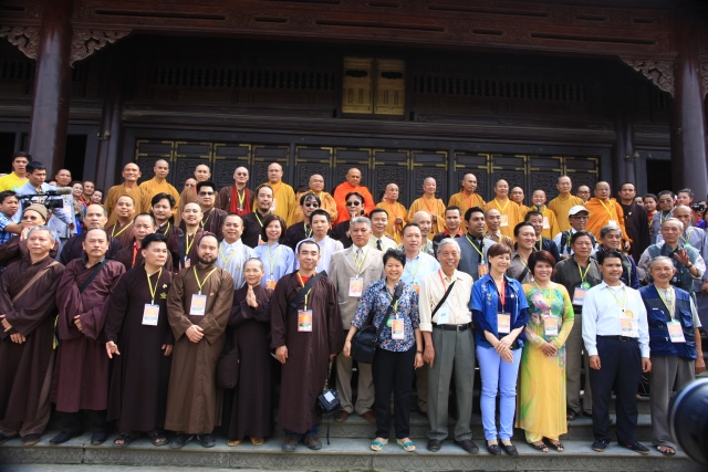 Vesak 2014: Tưng bừng triển lãm mỹ thuật Phật giáo đương đại
