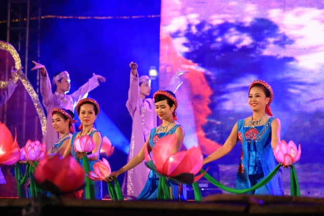 Vesak 2014: Đêm văn nghệ và trao giải liên hoan phim Vesak Quốc tế