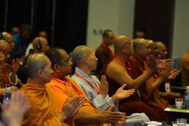 Vesak: Chùm ảnh đại biểu về tham dự các phiên Hội thảo Phật giáo tại Vesak 2014