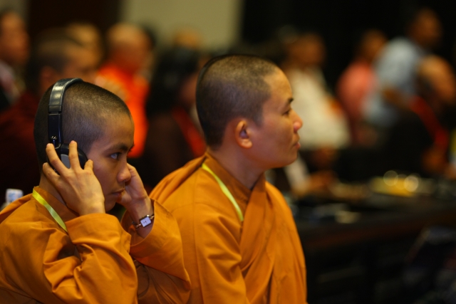 Vesak: Chùm ảnh đại biểu về tham dự các phiên Hội thảo Phật giáo tại Vesak 2014