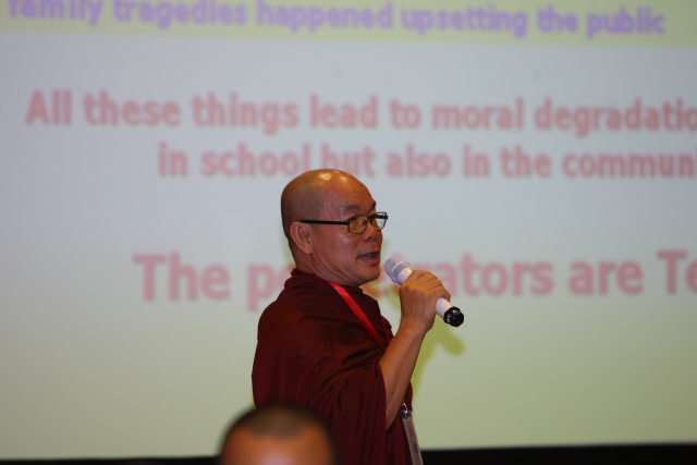 Vesak: Chùm ảnh đại biểu về tham dự các phiên Hội thảo Phật giáo tại Vesak 2014