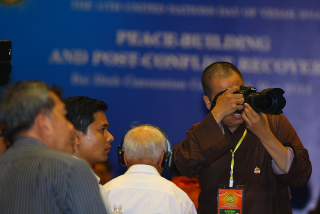 Vesak: Chùm ảnh đại biểu về tham dự các phiên Hội thảo Phật giáo tại Vesak 2014