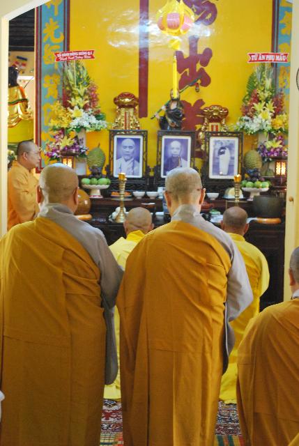 Lễ Húy Kỵ Lần Thứ 52 Cố Hòa Thượng Thích Liên Tâm Viên Tịch