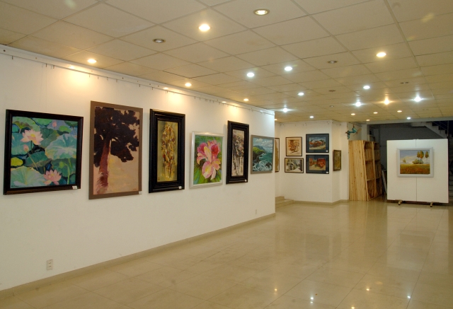 TP. HCM: Khai mạc triển lãm mỹ thuật Phật giáo chào mừng đại lễ Phật đản LHQ 2014