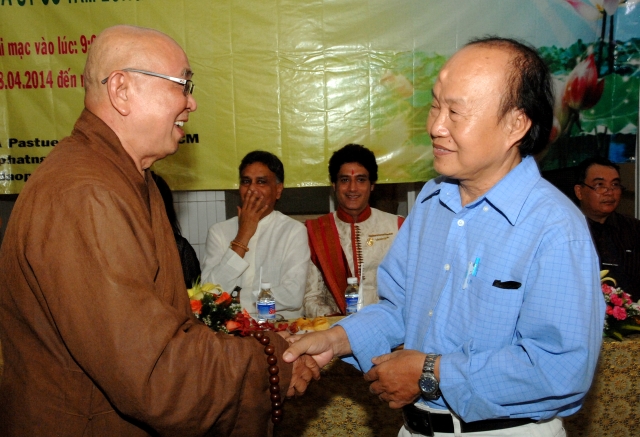 TP. HCM: Khai mạc triển lãm mỹ thuật Phật giáo chào mừng đại lễ Phật đản LHQ 2014