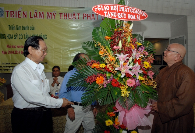 TP. HCM: Khai mạc triển lãm mỹ thuật Phật giáo chào mừng đại lễ Phật đản LHQ 2014