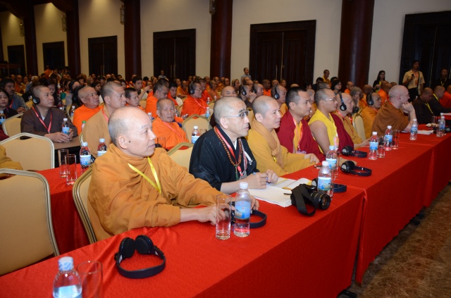 Vesak: Chùm ảnh đại biểu về tham dự các phiên Hội thảo Phật giáo tại Vesak 2014