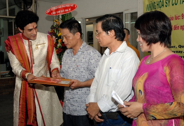 TP. HCM: Khai mạc triển lãm mỹ thuật Phật giáo chào mừng đại lễ Phật đản LHQ 2014