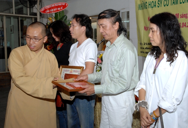 TP. HCM: Khai mạc triển lãm mỹ thuật Phật giáo chào mừng đại lễ Phật đản LHQ 2014