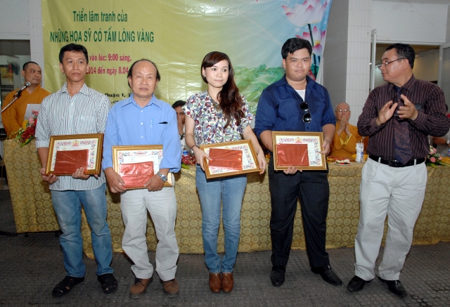 TP. HCM: Khai mạc triển lãm mỹ thuật Phật giáo chào mừng đại lễ Phật đản LHQ 2014