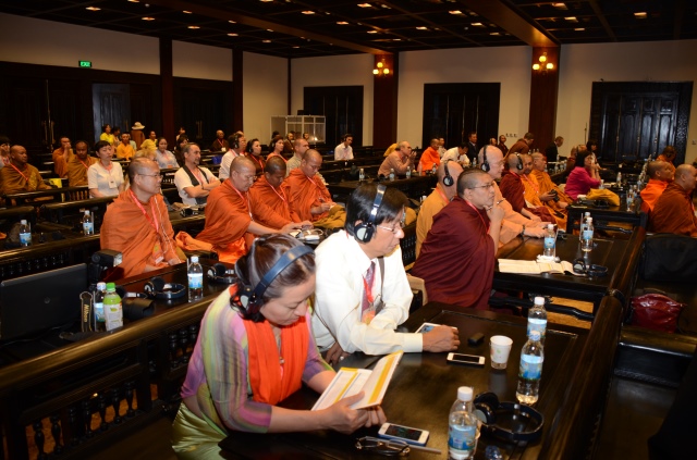Vesak: Chùm ảnh đại biểu về tham dự các phiên Hội thảo Phật giáo tại Vesak 2014