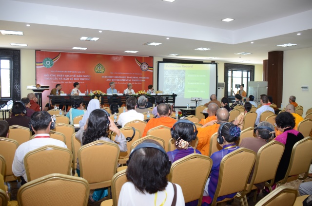 Vesak: Chùm ảnh đại biểu về tham dự các phiên Hội thảo Phật giáo tại Vesak 2014