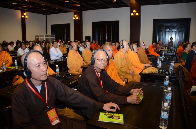 Vesak: Chùm ảnh đại biểu về tham dự các phiên Hội thảo Phật giáo tại Vesak 2014