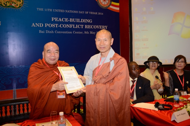 Vesak: Chùm ảnh đại biểu về tham dự các phiên Hội thảo Phật giáo tại Vesak 2014